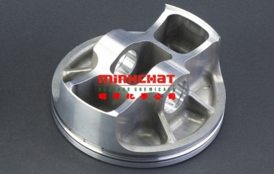 Tẩy dầu ngâm tính kiềm